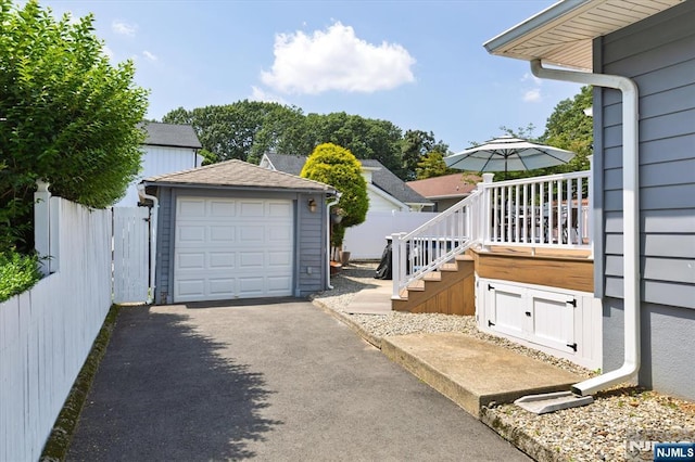 188 Wheaton Pl, Rutherford, NJ 07070 - detached garage featuring asphalt driveway