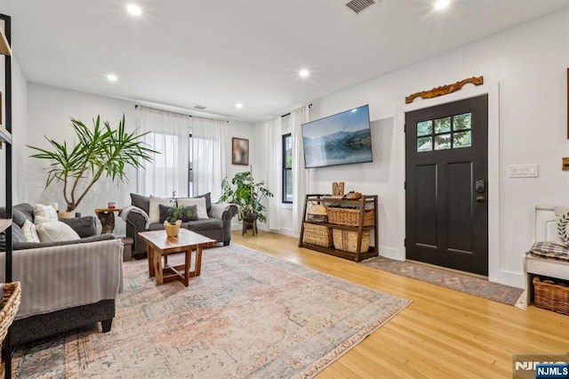 21 Mountainview Ave, Nutley, NJ 07110 - living area featuring wood finished floors and recessed lighting