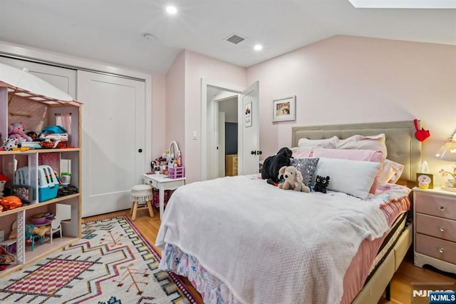 21 Mountainview Ave, Nutley, NJ 07110 - bedroom featuring light wood-style floors, lofted ceiling, recessed lighting, and a closet