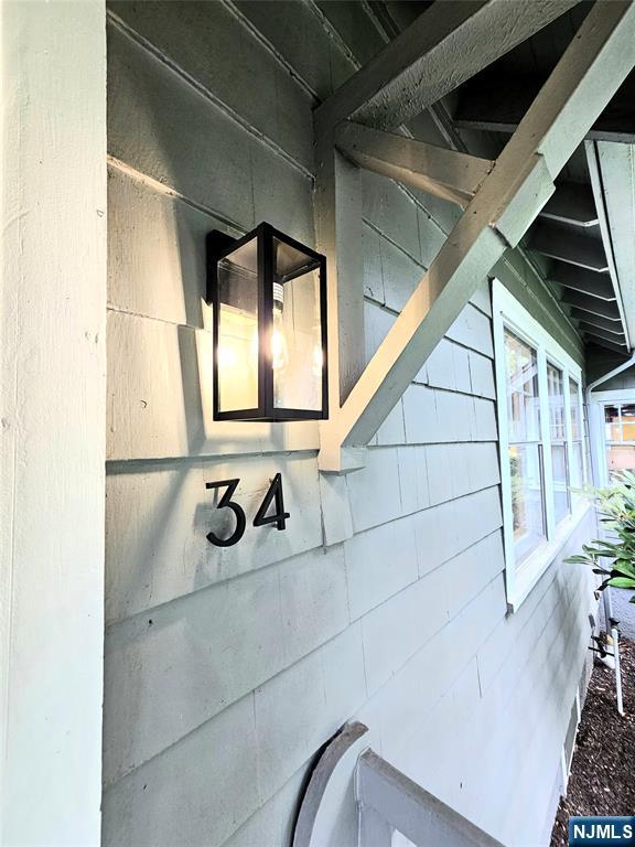 34 Mountain Rd, Verona, NJ 07044 - exterior view