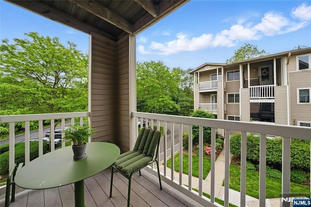223 Orchard Park, Allendale, NJ 07401 - view of balcony