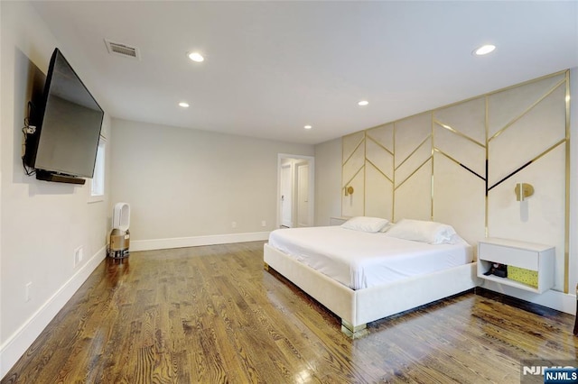 62 Merritt Ave, Cresskill, NJ 07626 - bedroom featuring wood finished floors and recessed lighting