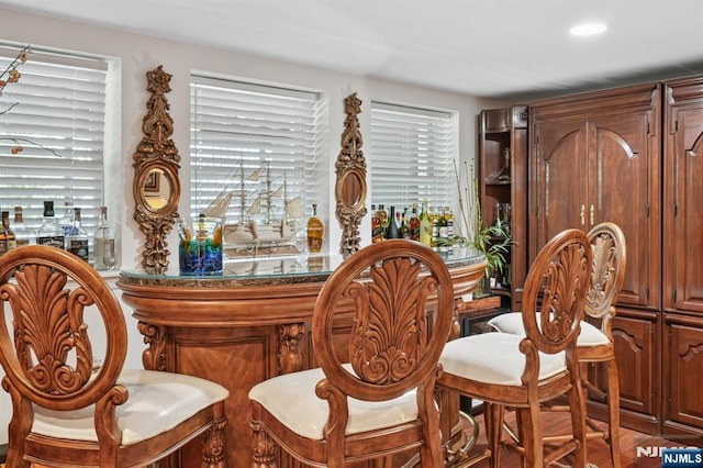 15 Barberry Way, Essex Fells, NJ 07021 - dining area featuring a dry bar and recessed lighting