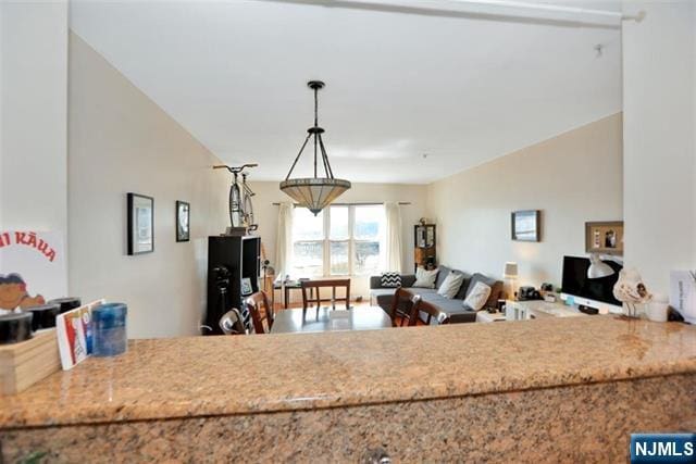 330 The Promenade, Edgewater, NJ 07020 - view of living area
