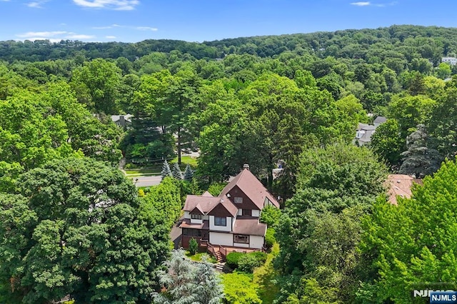 152 Highwood Ave, Tenafly, NJ 07670 - aerial view of property and surrounding area featuring a forest