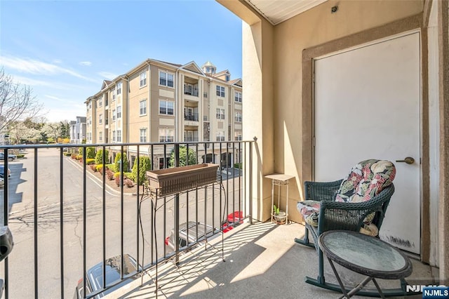 7108 Ravenscroft Rd Unit 555, Clifton, NJ 07013 - view of balcony