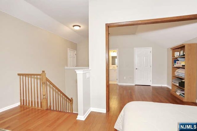 84 Pheasant Run Unit 84, Old Tappan, NJ 07675 - bedroom featuring wood finished floors and lofted ceiling