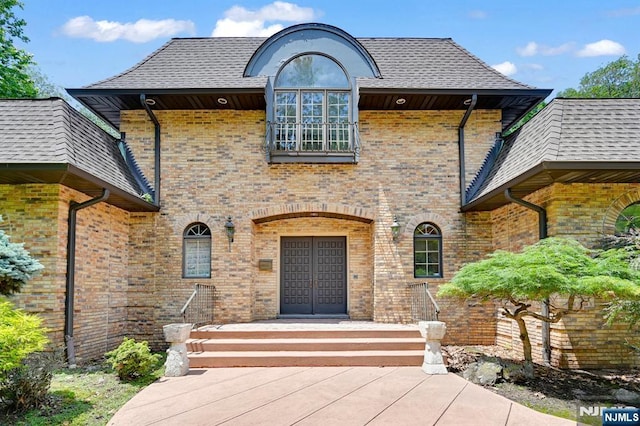 326 Ridge Rd, Cedar Grove, NJ 07009 - view of front of property with brick siding