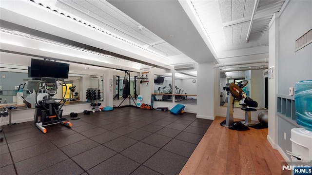 250 Gorge Rd Unit 23I, Cliffside Park, NJ 07010 - gym featuring baseboards