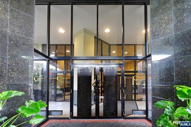1265 15th St Unit 4C, Fort Lee, NJ 07024 - view of exterior entry