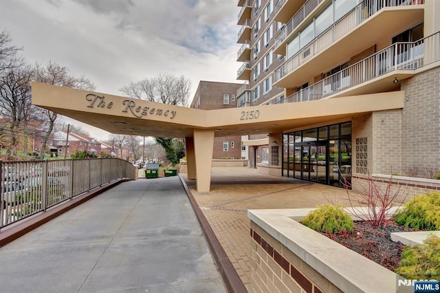 2150 Center Ave Unit 7F, Fort Lee, NJ 07024 - surrounding community