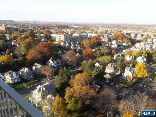 285 Aycrigg Ave Unit 22D, Passaic, NJ 07055 - aerial view of property and surrounding area