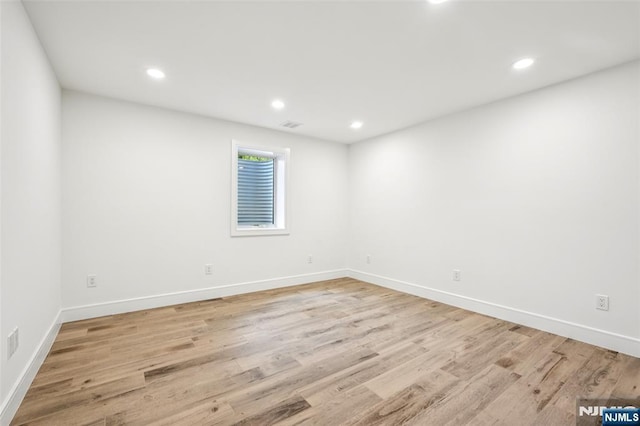 492 Oaktree Rd, Oradell, NJ 07649 - unfurnished room featuring light wood-style flooring and recessed lighting