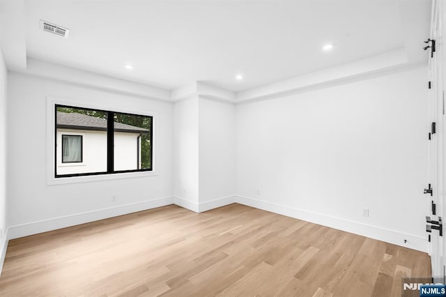404 Willard Rd, Paramus, NJ 07652 - empty room featuring light wood-style floors and recessed lighting
