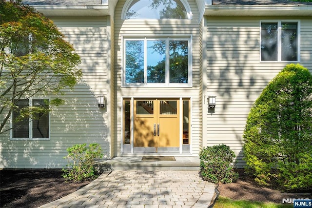 811 Domm Ct, Wyckoff, NJ 07481 - property entrance