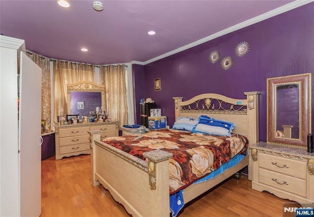 320 Clifton Ave, Newark, NJ 07104 - bedroom with wood finished floors, ornamental molding, and recessed lighting