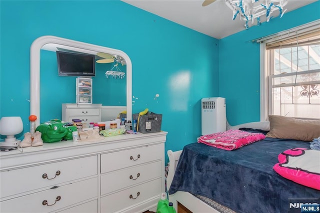 320 Clifton Ave, Newark, NJ 07104 - bedroom with a ceiling fan