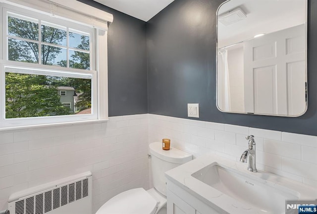 377 Dartmouth St, Wyckoff, NJ 07481