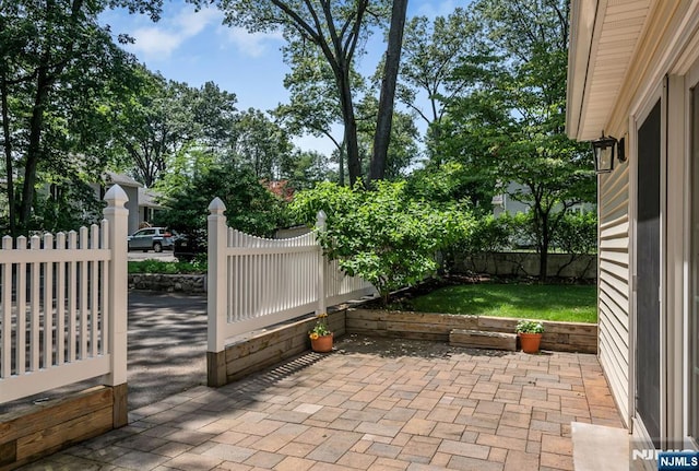 377 Dartmouth St, Wyckoff, NJ 07481