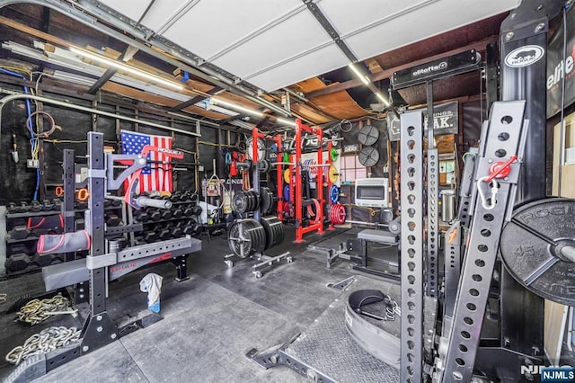 434 3rd Ave, Lyndhurst, NJ 07071 - view of workout area