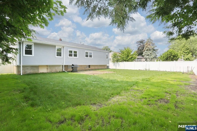 8 Cedar Rd, Dumont, NJ 07628 - back of house