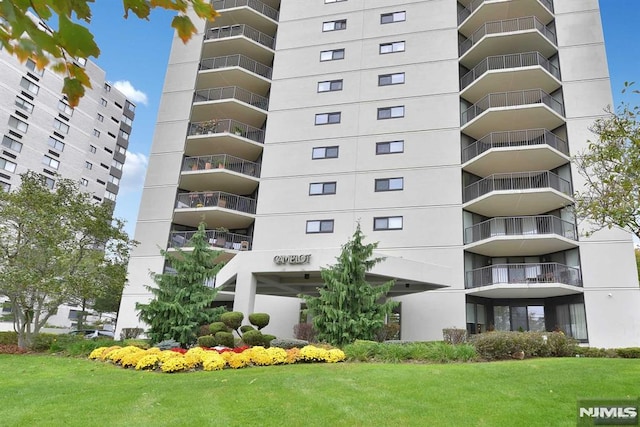 245 Prospect Ave Unit 5A, Hackensack, NJ 07601 - view of apartment building / complex