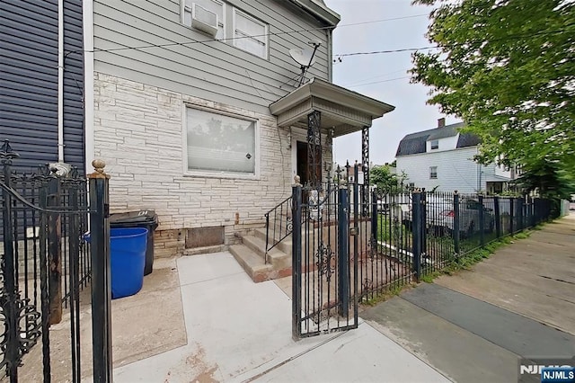 299 7th Ave, Newark, NJ 07107 - view of exterior entry with stone siding