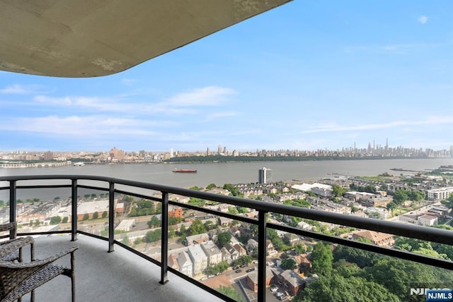 100 Carlyle Dr Unit 12K-S, Cliffside Park, NJ 07010 - balcony featuring a view of skyline and a water view
