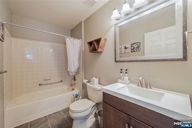 1066 Ash Dr, Mahwah, NJ 07430 - full bath featuring shower / bathtub combination with curtain, vanity, and tile patterned floors