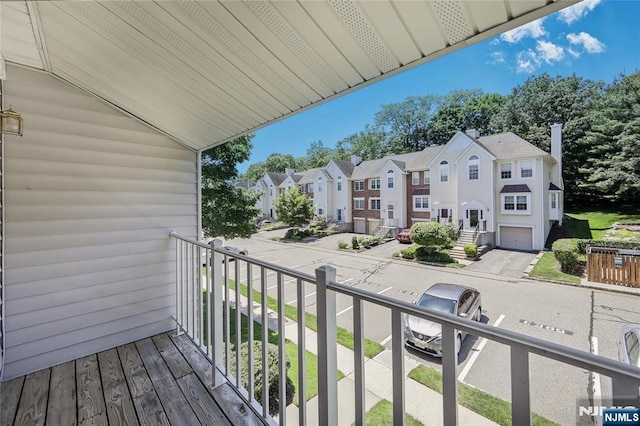 1066 Ash Dr, Mahwah, NJ 07430 - balcony with a residential view