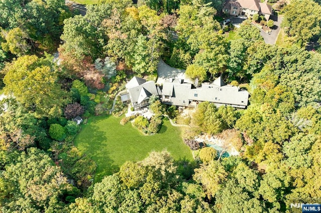 307 Freemans Ln, Franklin Lakes, NJ 07417 - view of property location featuring a heavily wooded area