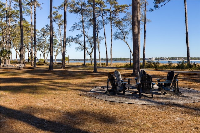 view of yard with a water view