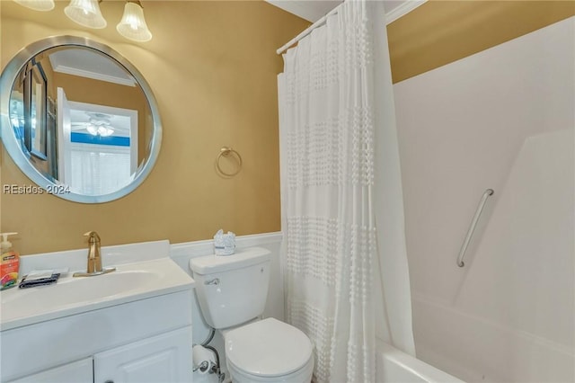 full bathroom with crown molding, shower / bathtub combination with curtain, vanity, and toilet