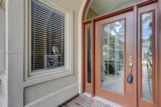 view of property entrance