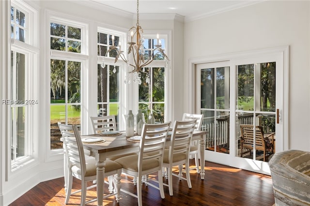 sunroom with a notable chandelier