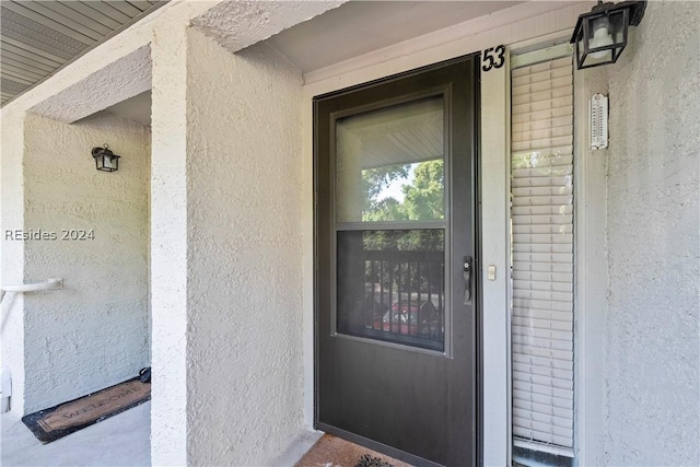 view of entrance to property