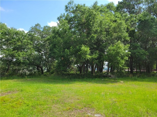 Listing photo 3 for 3511 Trask Pkwy, Beaufort SC 29906