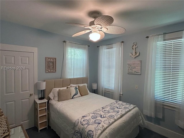 bedroom featuring ceiling fan