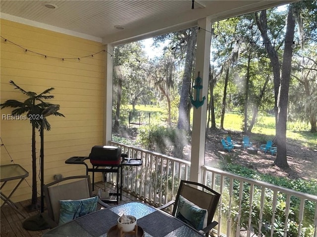 view of sunroom / solarium