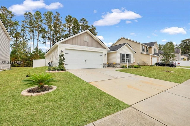 view of front of property with a front yard