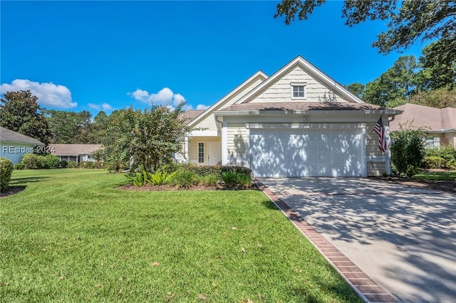 view of front of property with a front lawn