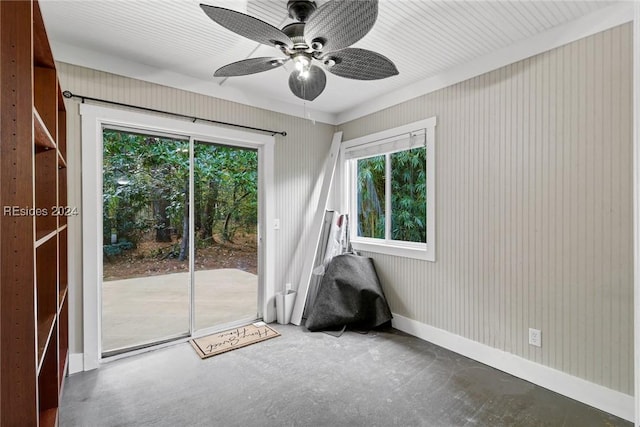 unfurnished room featuring ceiling fan