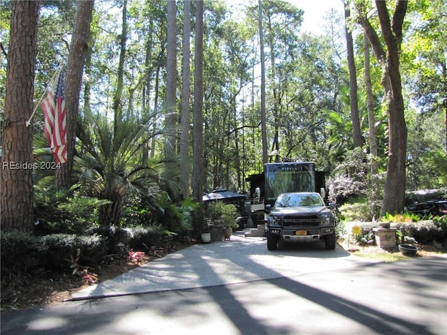 Listing photo 2 for 133 Arrow Rd Unit 53, Hilton Head Island SC 29928