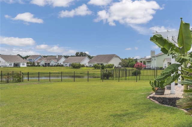 view of yard featuring a water view