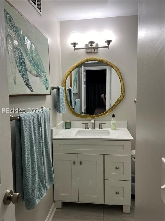 bathroom with vanity