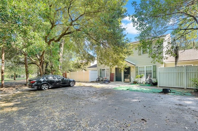 view of front of home