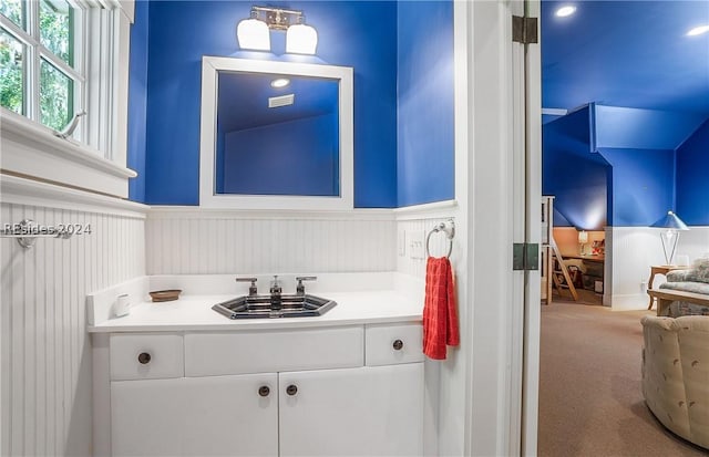 bathroom featuring sink