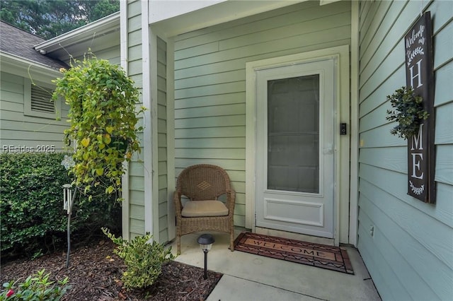 view of property entrance