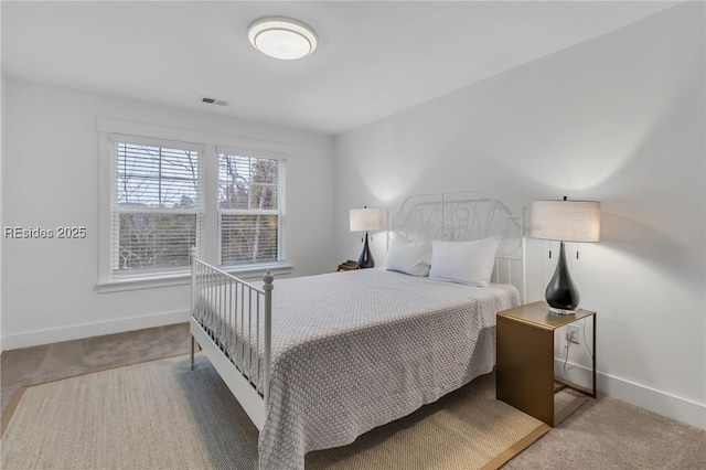 bedroom with carpet flooring