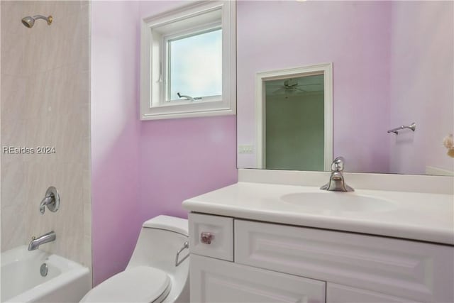 full bathroom featuring vanity, toilet, and shower / bathing tub combination